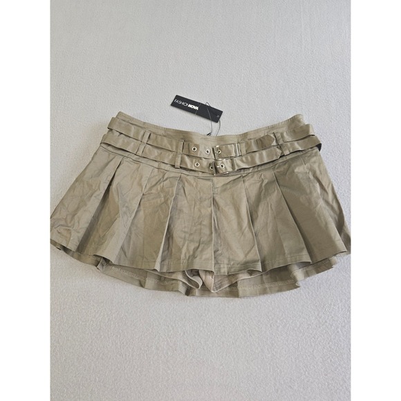 Fashion Nova Pants - Fashion Nova Pleated Skort Womens Large Olive Green Double Belted Mini Utility